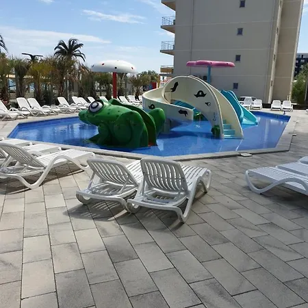 Apartament Uno - Alezzi Apartmán Mamaia